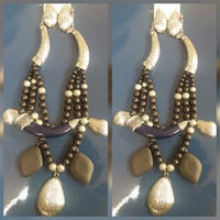 neu necklace set $5 jewelry necklace set at Optimismic Wigs and Gifts 